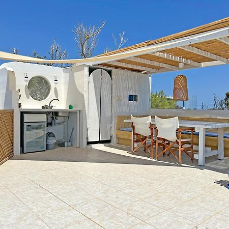 Villa Danae - Seaside Villa With Pool & Hot Tub Piso Livadi Buitenkant foto