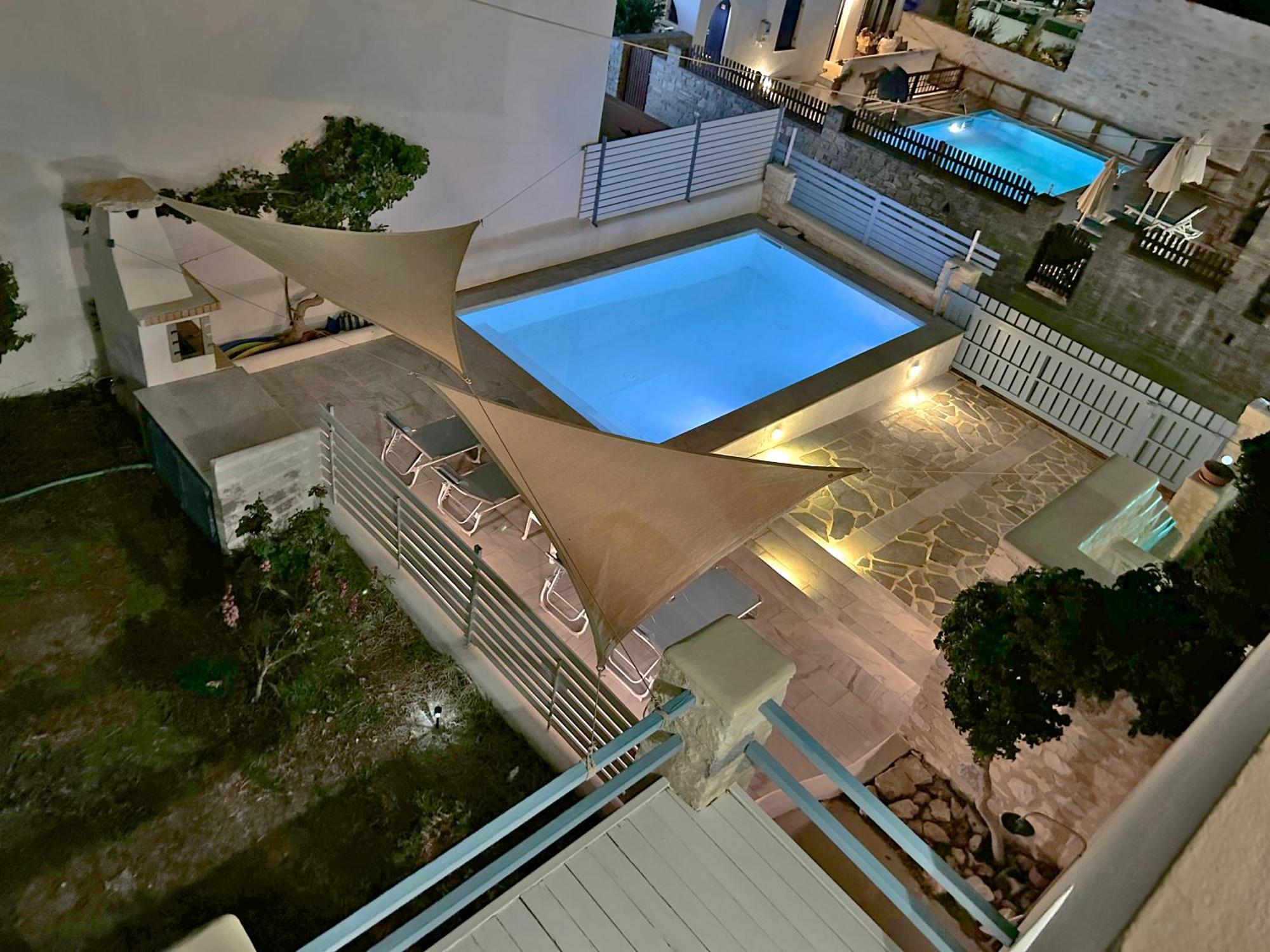 Villa Danae - Seaside Villa With Pool & Hot Tub Piso Livadi Buitenkant foto