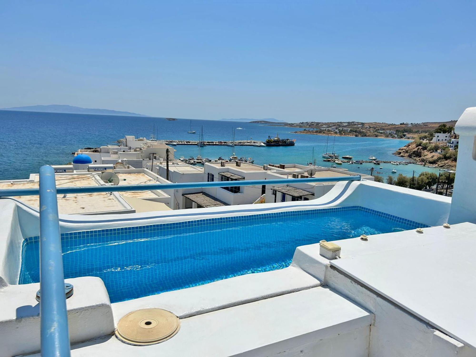 Villa Danae - Seaside Villa With Pool & Hot Tub Piso Livadi Buitenkant foto